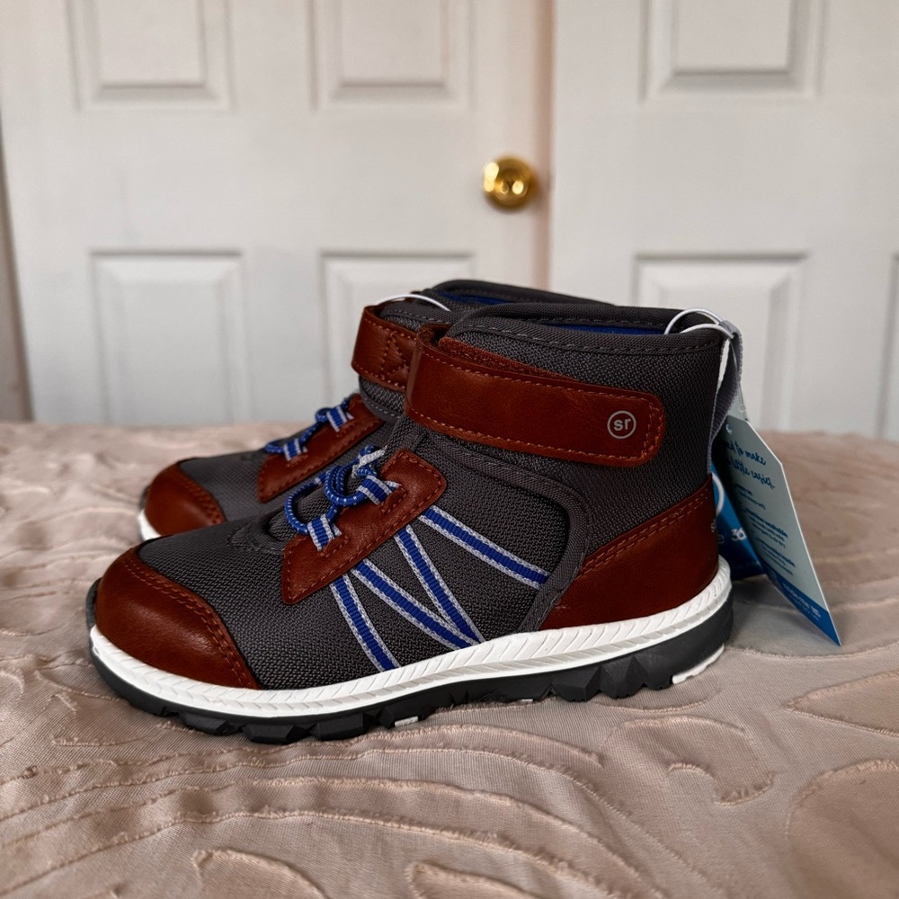 Stride Rite 360 Freya Kid's Machine Washable Boot size 11